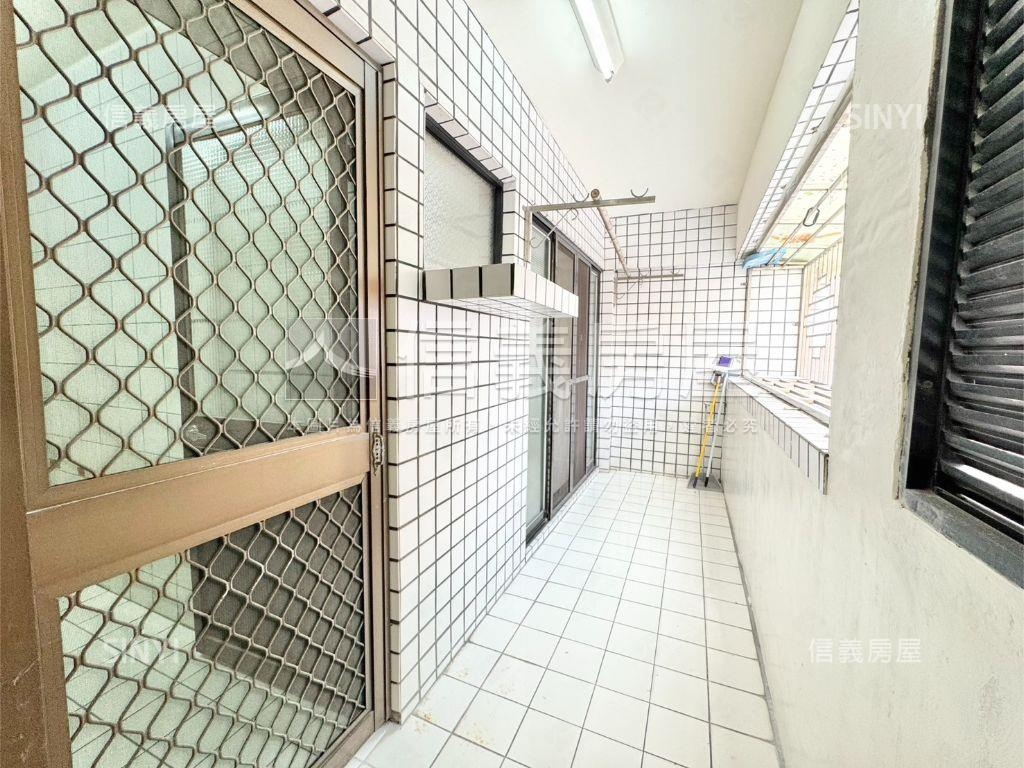 近麥當勞溫馨三房房屋室內格局與周邊環境
