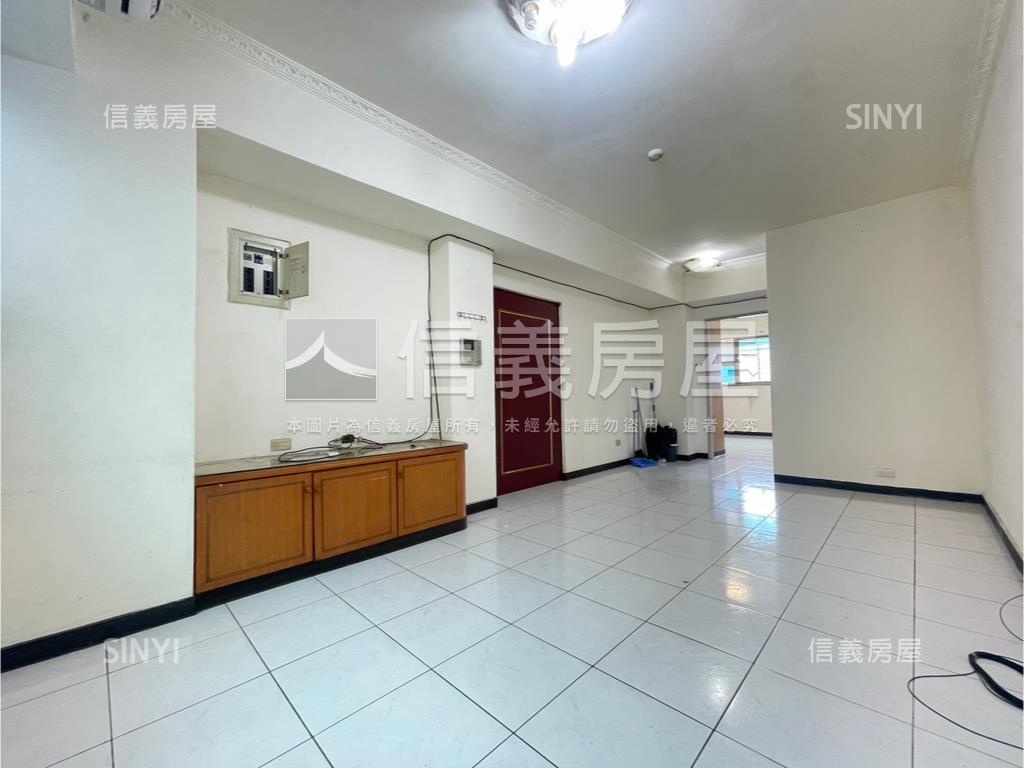 台北橋成家三房車位房屋室內格局與周邊環境