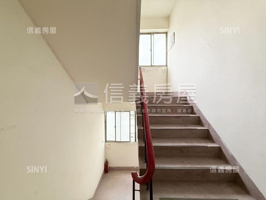 近文心森林公園大三房房屋室內格局與周邊環境