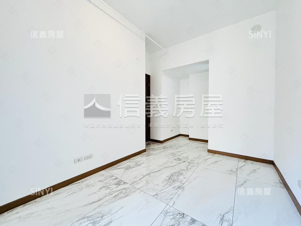 敦北南京小巨蛋捷運二房房屋室內格局與周邊環境