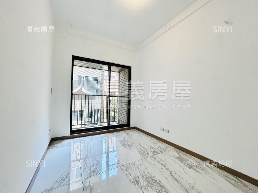 敦北南京小巨蛋捷運二房房屋室內格局與周邊環境