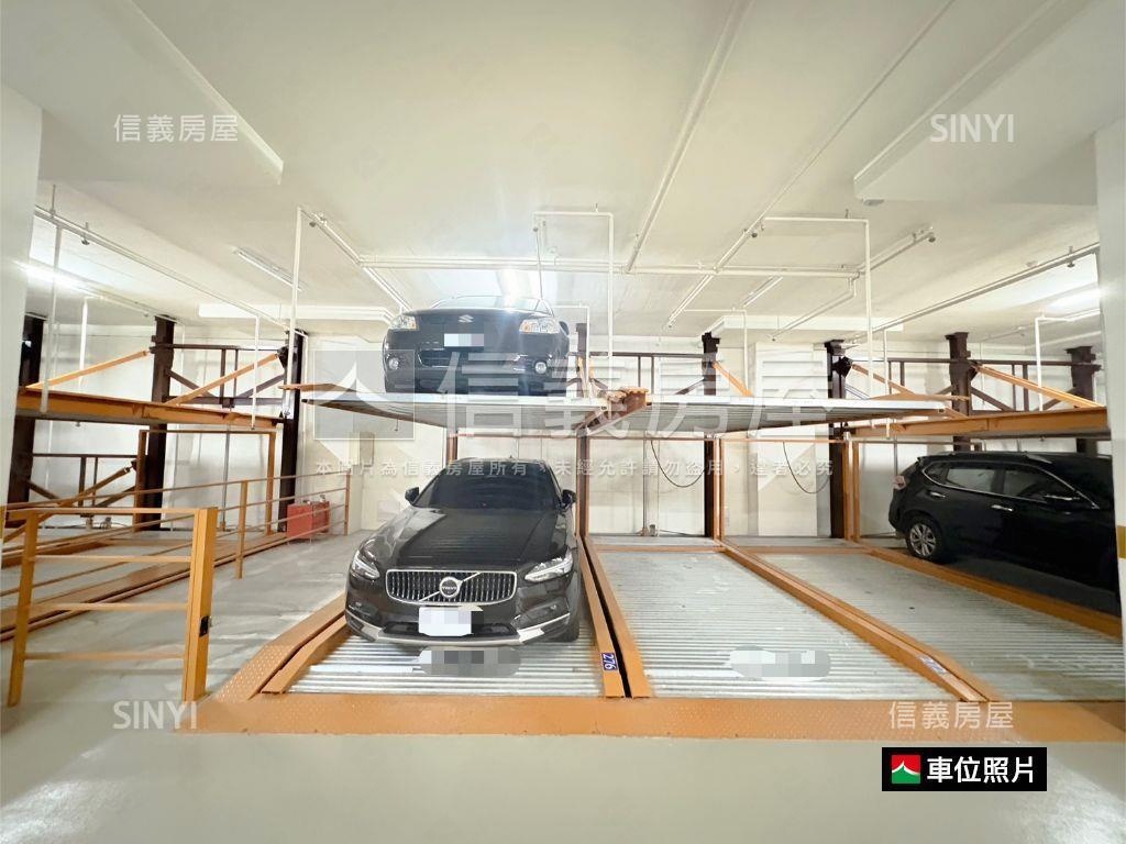 鑫天地２兩房有車位房屋室內格局與周邊環境