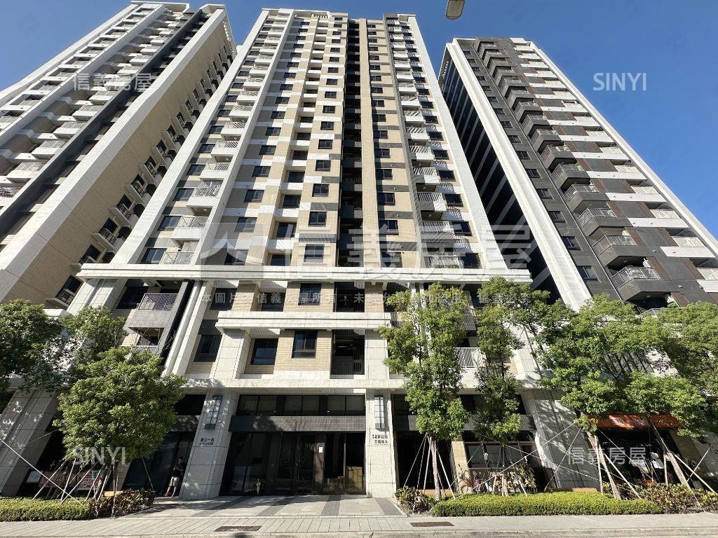 芬蘭極光漂亮大空間房屋室內格局與周邊環境
