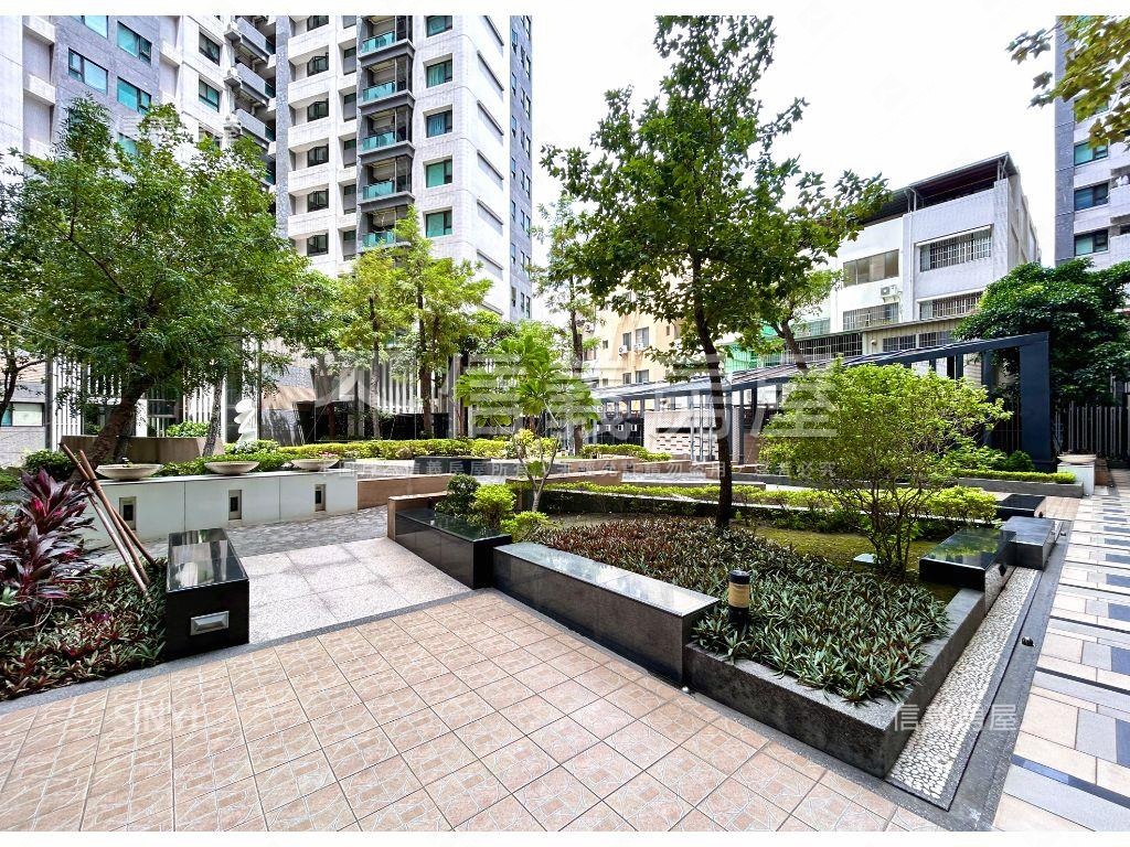 ＷＩＮ建築近輕軌美屋房屋室內格局與周邊環境