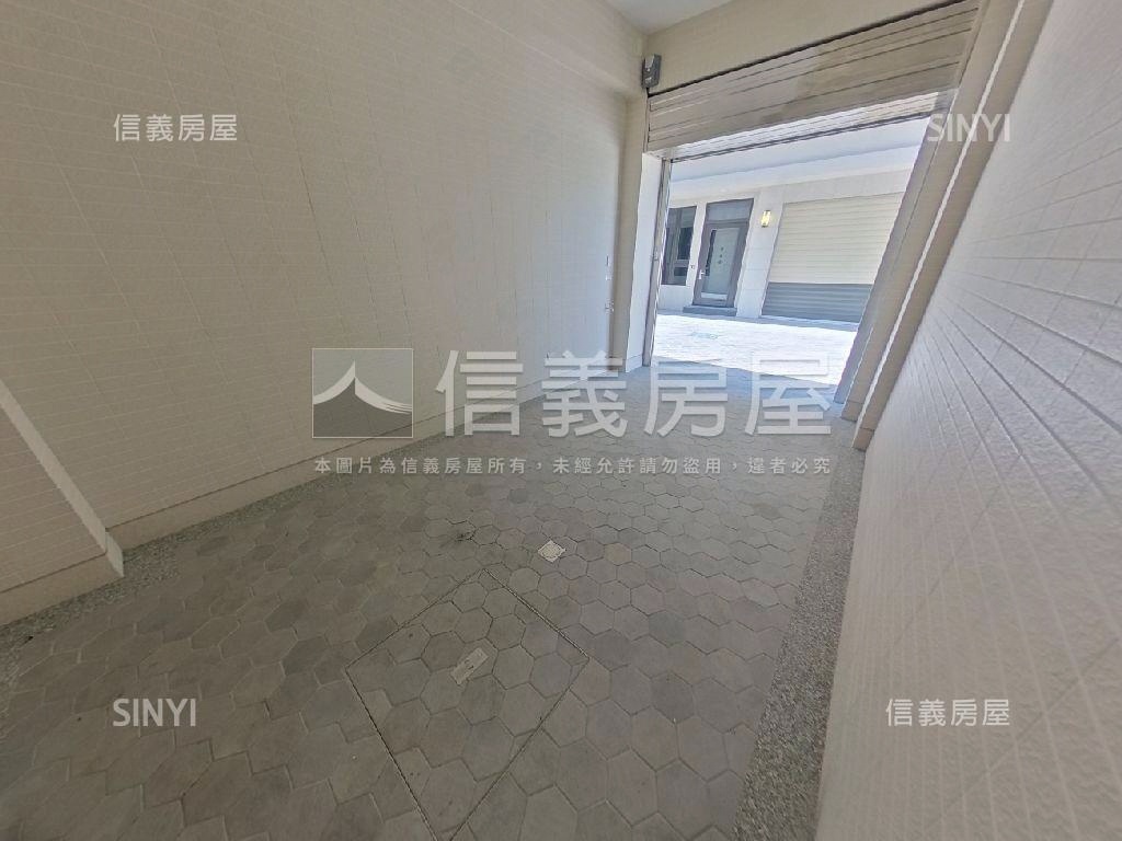 伸港公所旁全新邊間別墅房屋室內格局與周邊環境