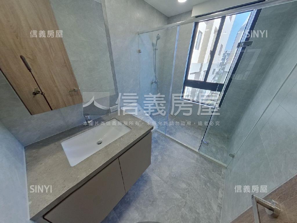 伸港公所旁全新邊間別墅房屋室內格局與周邊環境