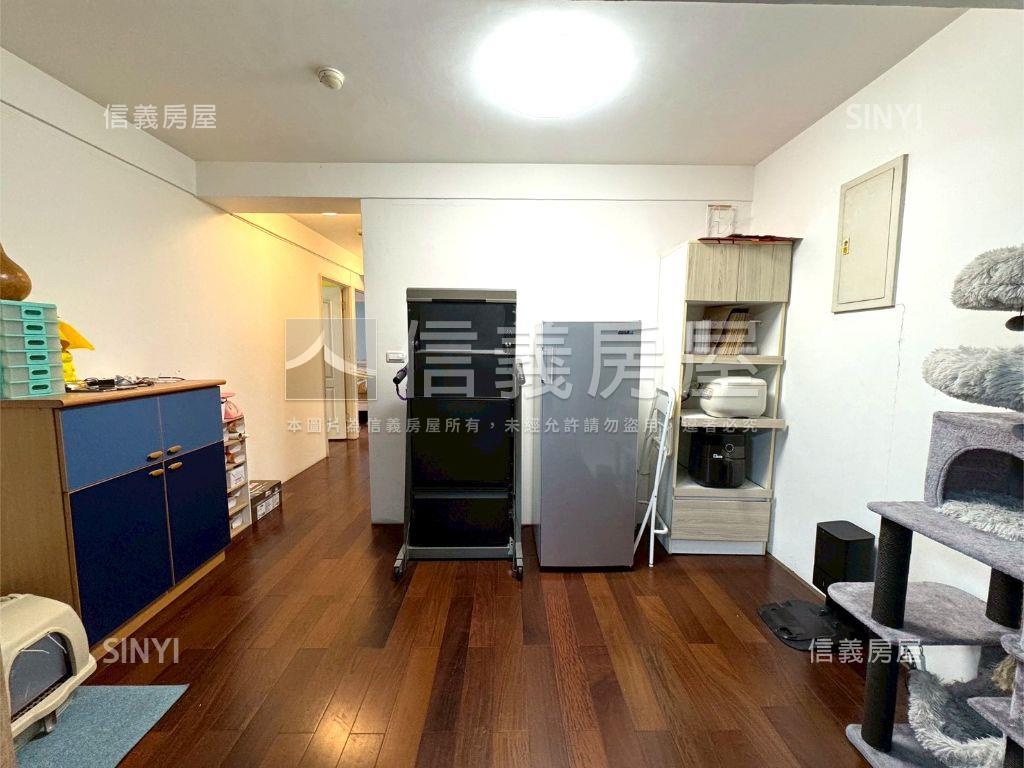 綠園邸四房衛浴開窗雙車位房屋室內格局與周邊環境