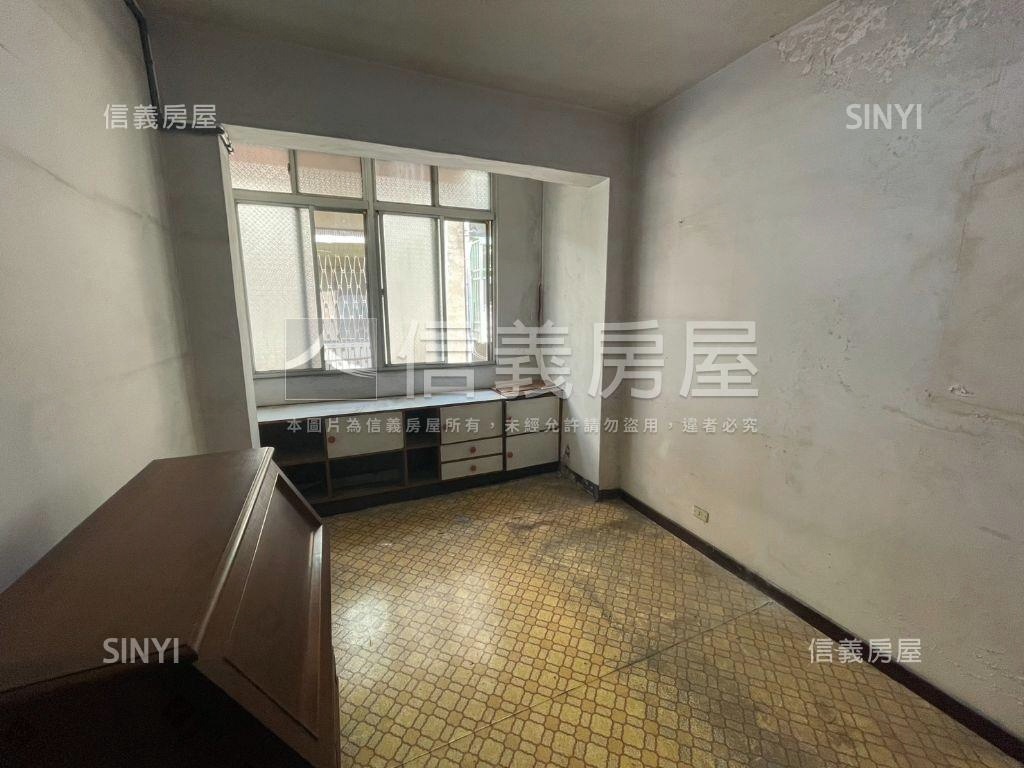 可看屋－正富錦街林蔭３Ｆ房屋室內格局與周邊環境