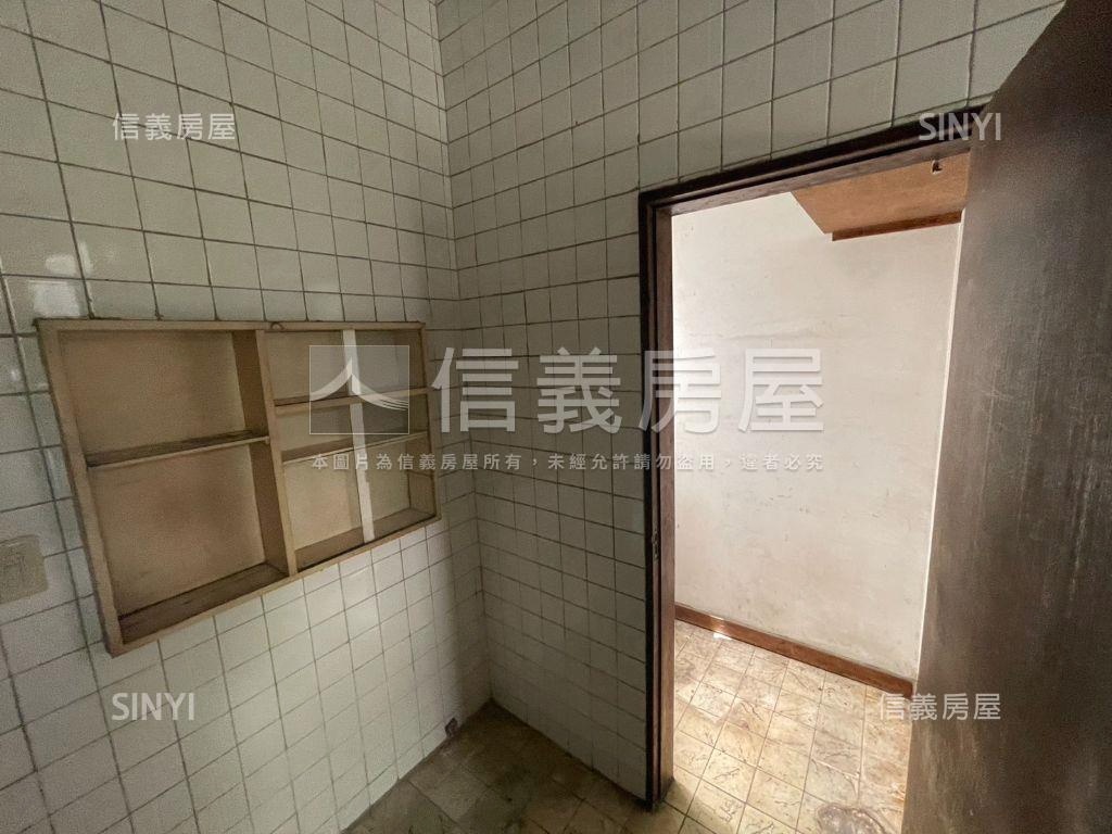 可看屋－正富錦街林蔭３Ｆ房屋室內格局與周邊環境
