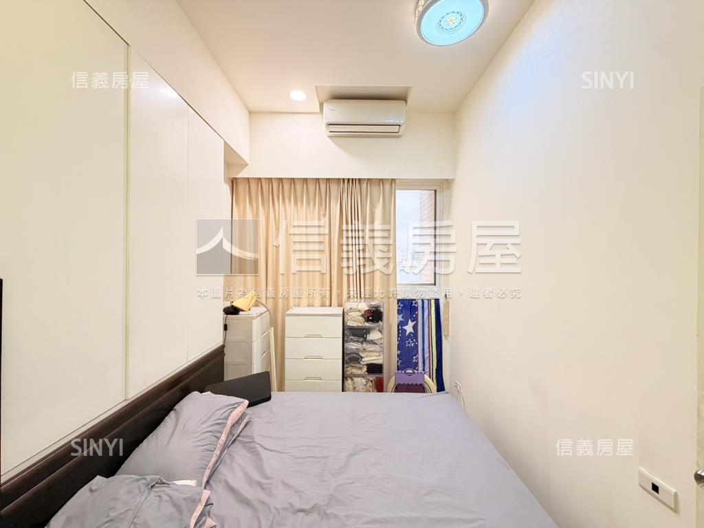 伯爵挑高兩房車位房屋室內格局與周邊環境