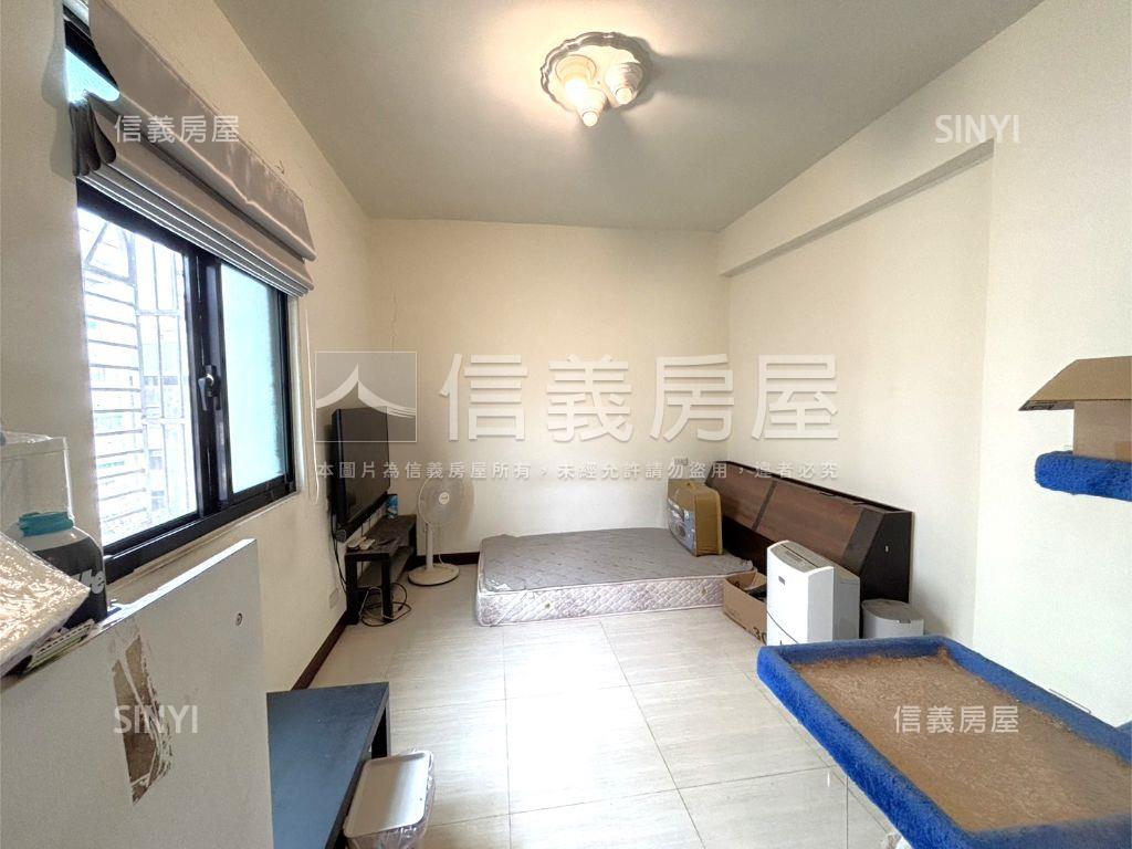 江翠邊間四房美寓房屋室內格局與周邊環境