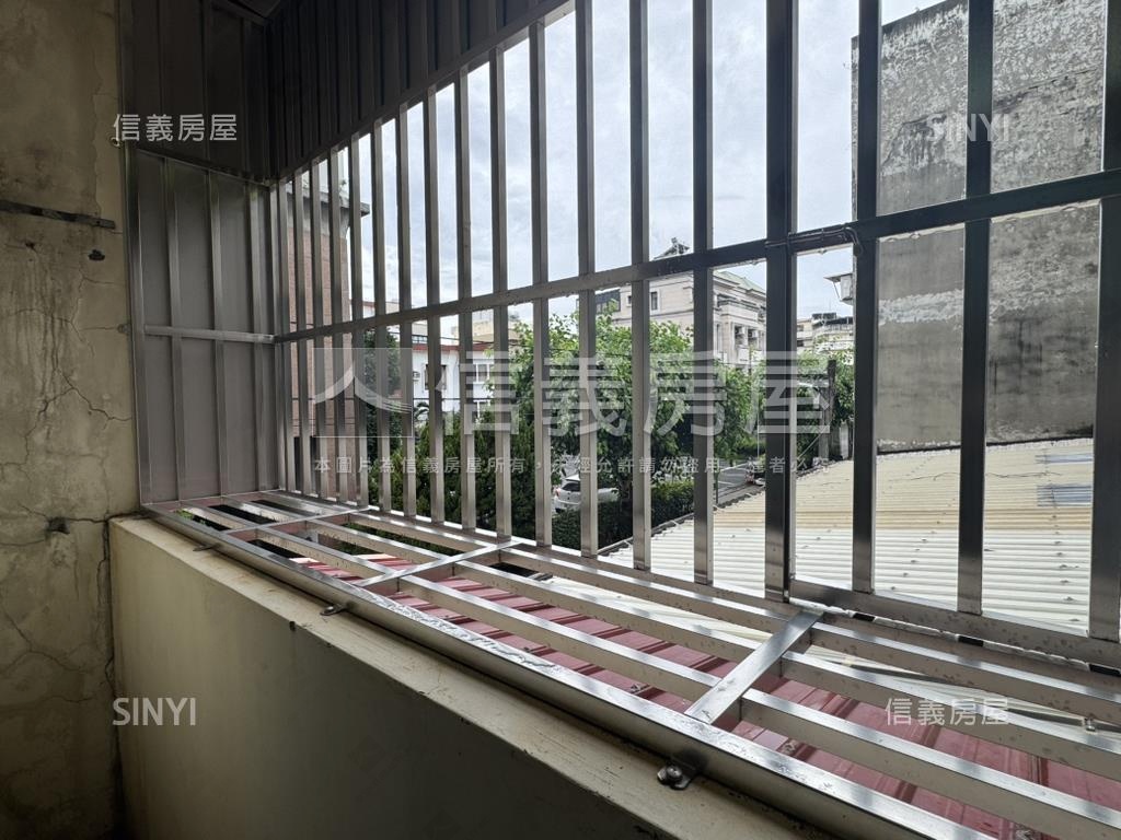 近員林火車站臨路透天房屋室內格局與周邊環境