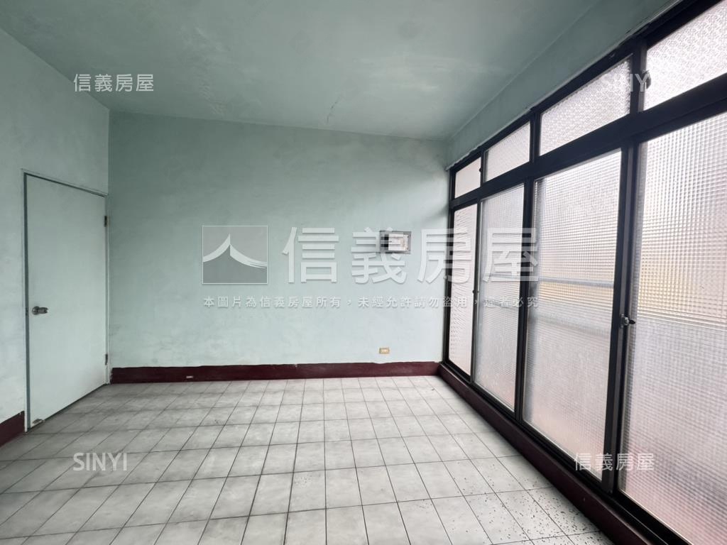 近員林火車站臨路透天房屋室內格局與周邊環境