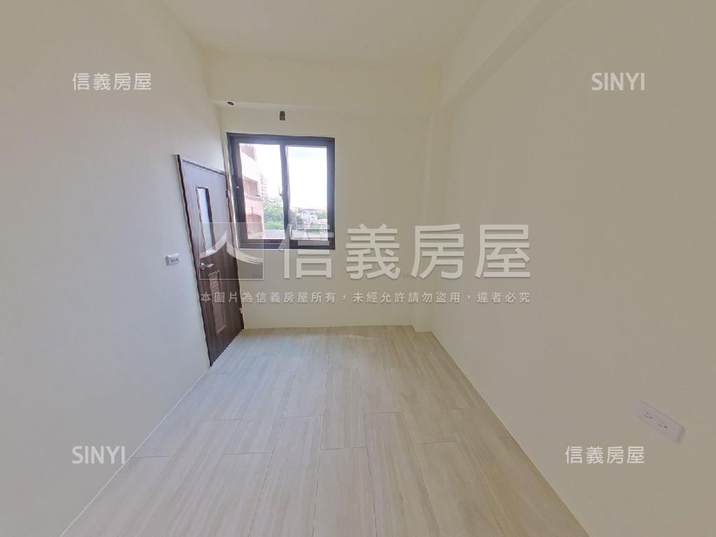 近忠孝國小大面寬美墅房屋室內格局與周邊環境