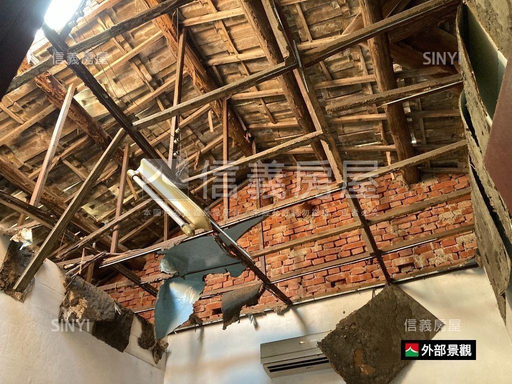 府城鹽埕百坪土地老厝房屋室內格局與周邊環境