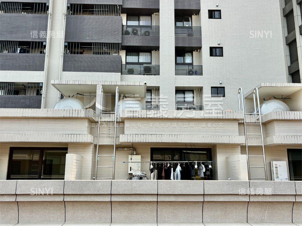 華雄愛樂輕屋齡透天車墅房屋室內格局與周邊環境