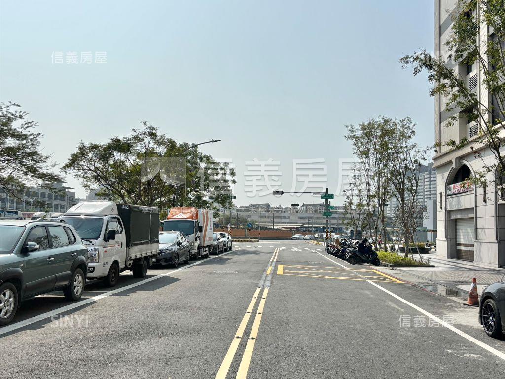 華雄愛樂輕屋齡透天車墅房屋室內格局與周邊環境