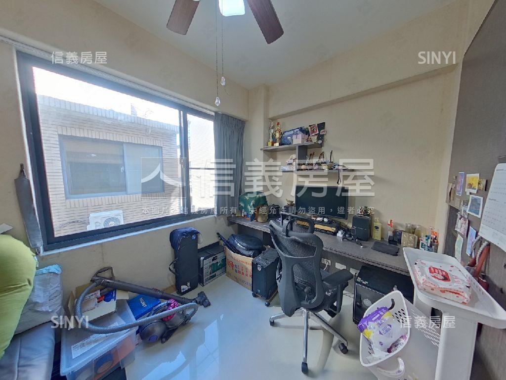 軍榮三街美透天房屋室內格局與周邊環境