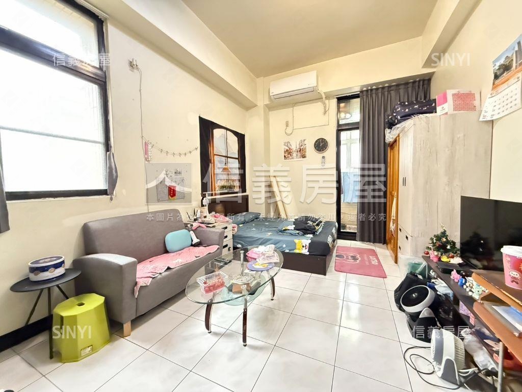 蓮棧大樓低總價適新婚自用房屋室內格局與周邊環境