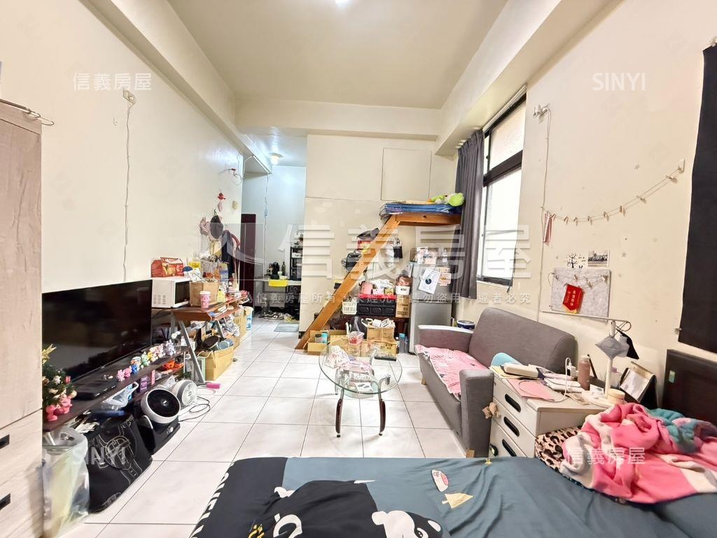 蓮棧大樓低總價適新婚自用房屋室內格局與周邊環境