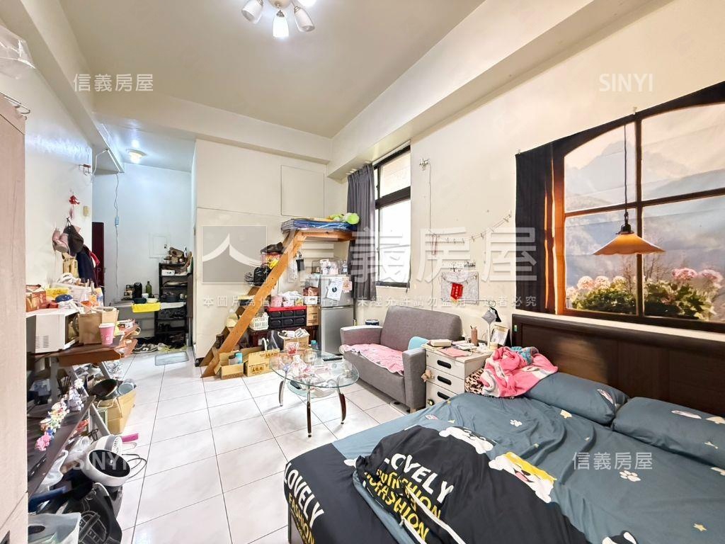 蓮棧大樓低總價適新婚自用房屋室內格局與周邊環境