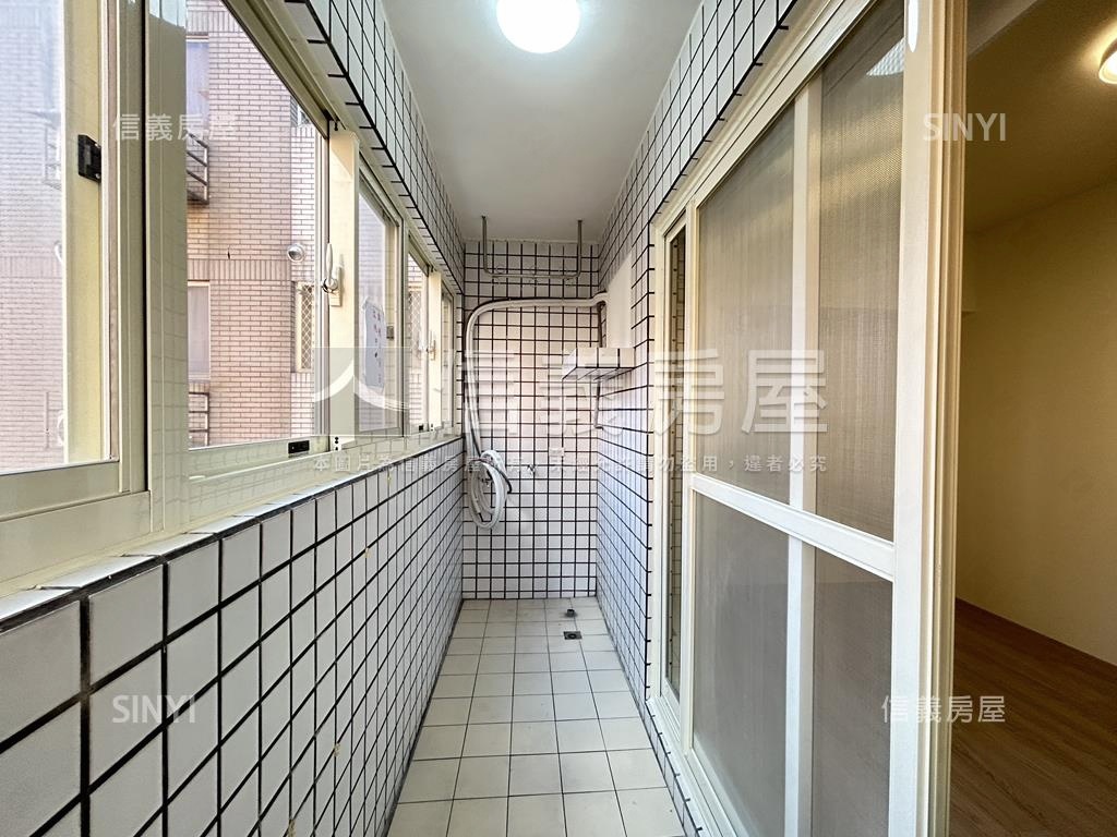 首購低總價●近藝文美兩房房屋室內格局與周邊環境