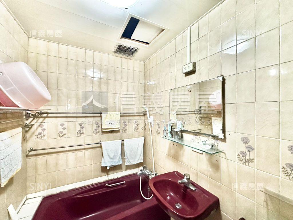 近捷運公園景觀宅房屋室內格局與周邊環境