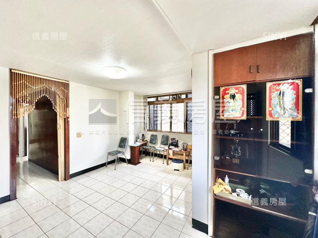 近捷運公園景觀宅房屋室內格局與周邊環境