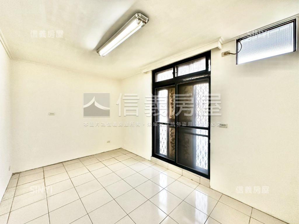 近捷運公園景觀宅房屋室內格局與周邊環境