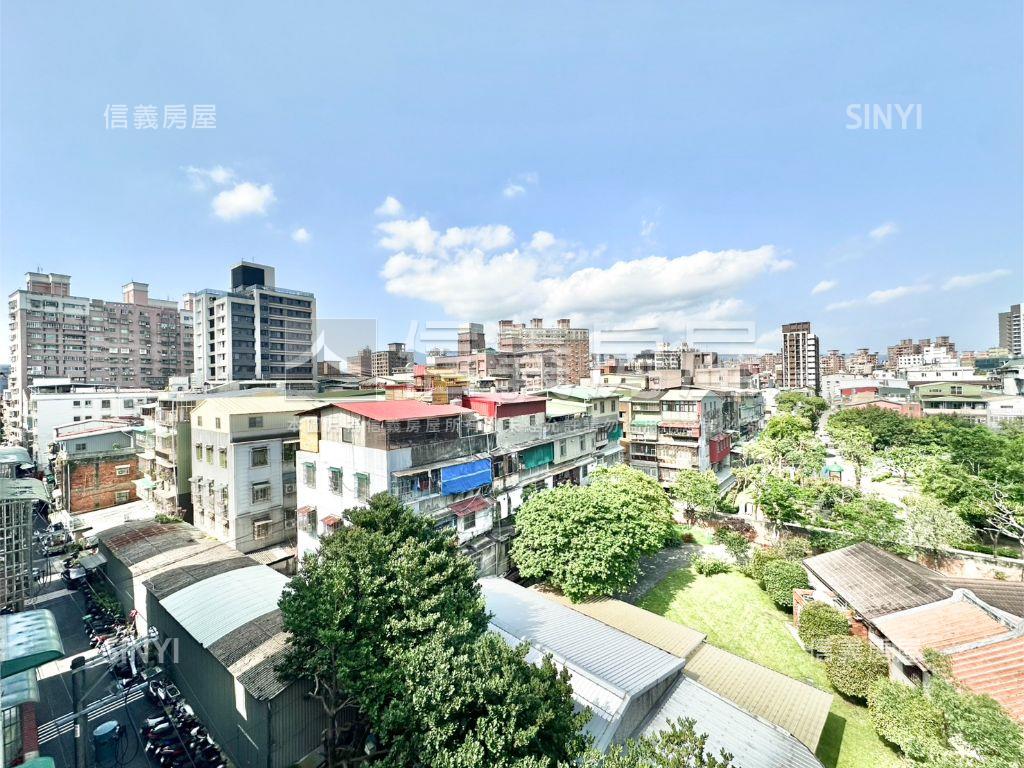 近捷運公園景觀宅房屋室內格局與周邊環境