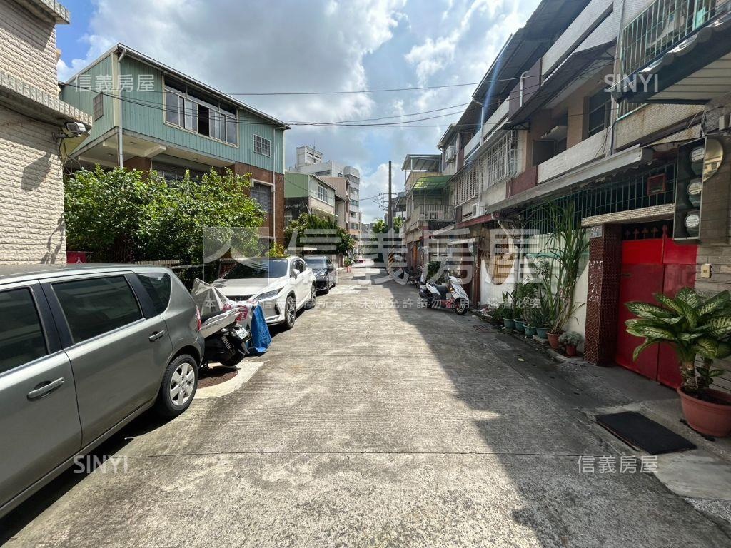 陽明未來捷運黃線便宜透天房屋室內格局與周邊環境