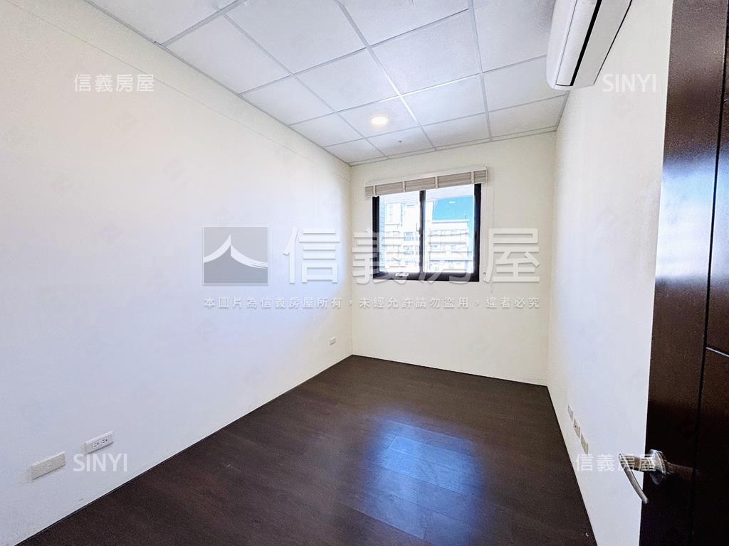 北區靜謐翠堤河岸三房平車房屋室內格局與周邊環境