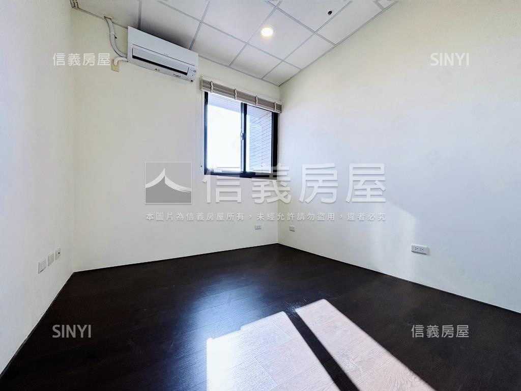 北區靜謐翠堤河岸三房平車房屋室內格局與周邊環境