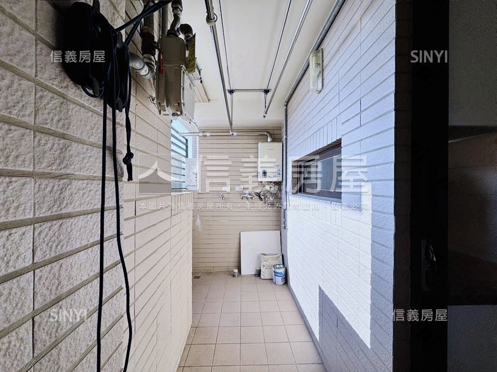 北區靜謐翠堤河岸三房平車房屋室內格局與周邊環境