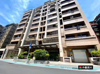 獨棟華廈電梯２房