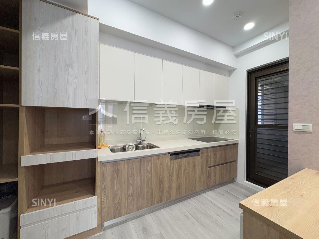 ⭐全新裝潢面愛河兩房平車房屋室內格局與周邊環境