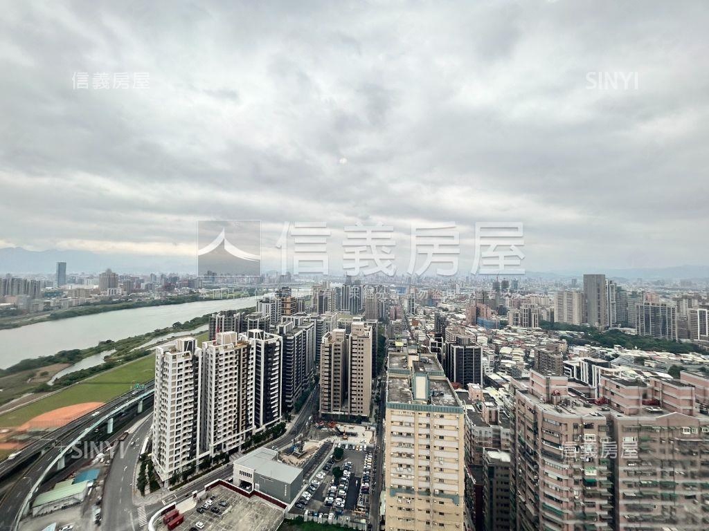 巨蛋精品景觀質感宅房屋室內格局與周邊環境