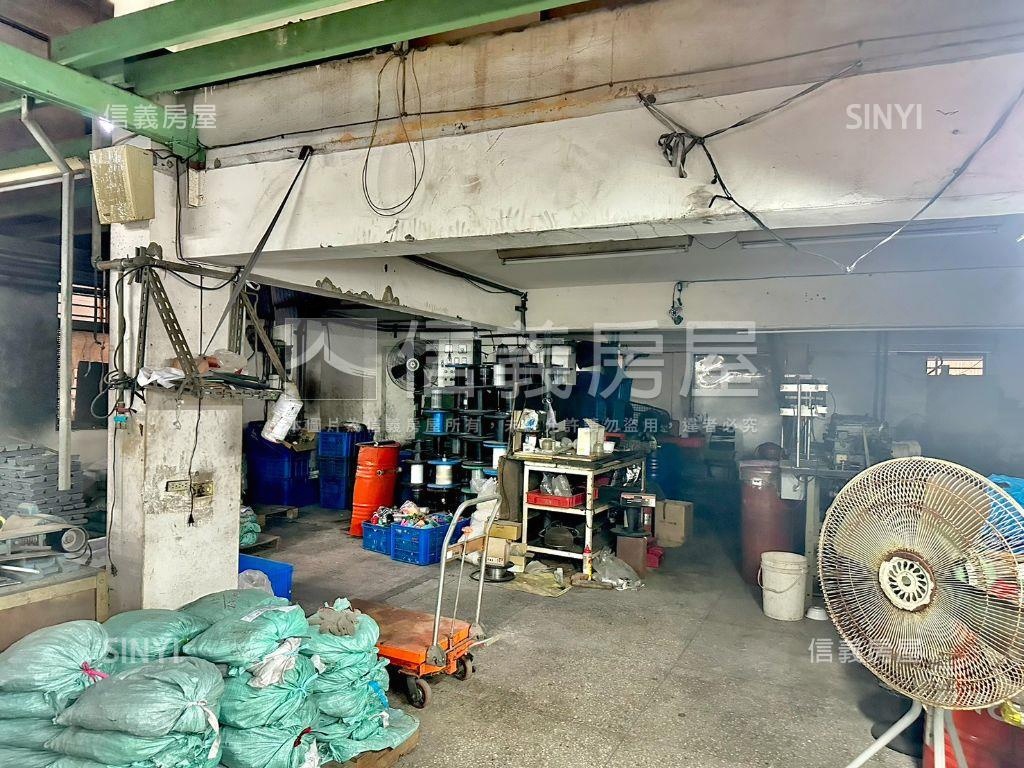 三俊街有貨梯廠房房屋室內格局與周邊環境