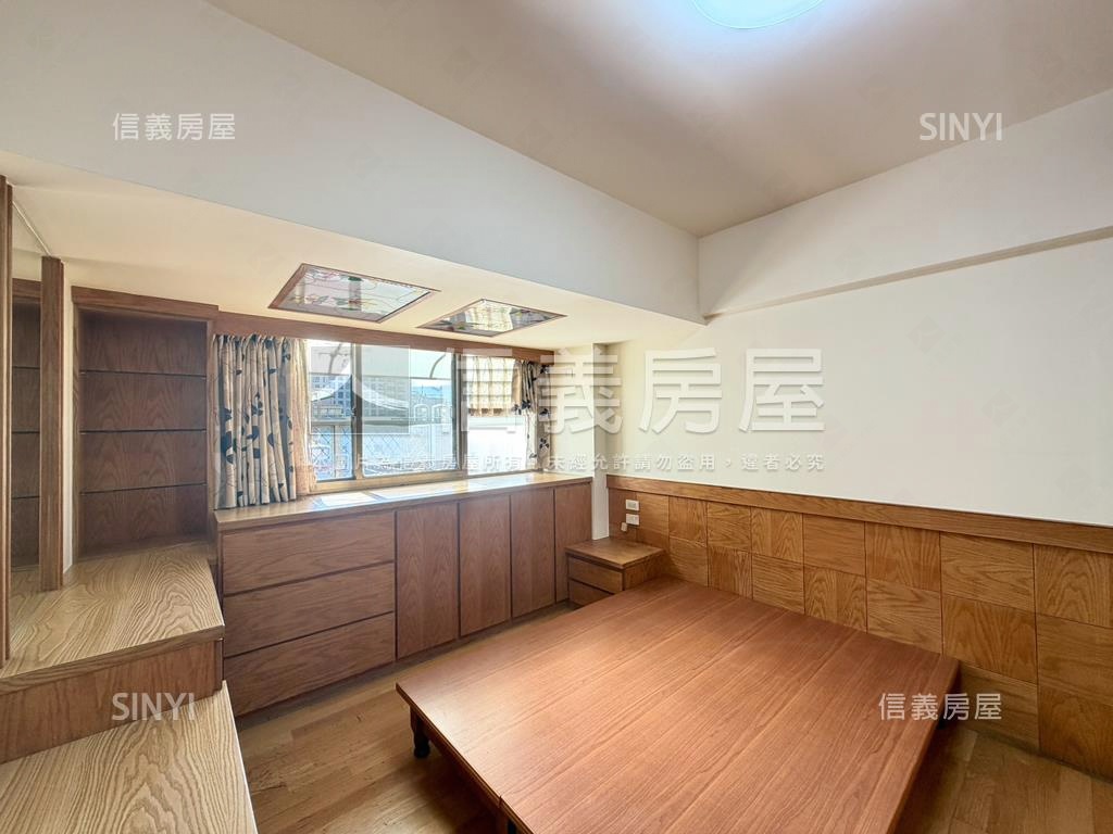 公園首排高樓採光美三房房屋室內格局與周邊環境