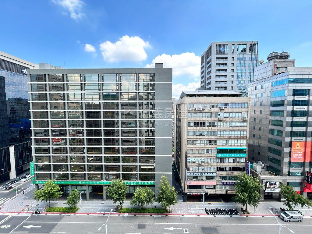 松江南京高樓景觀裝潢美屋房屋室內格局與周邊環境