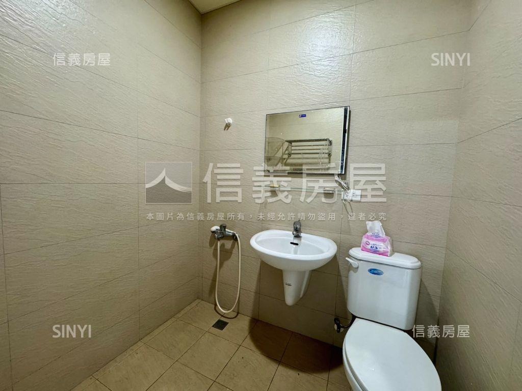 景安方正美寓三房房屋室內格局與周邊環境