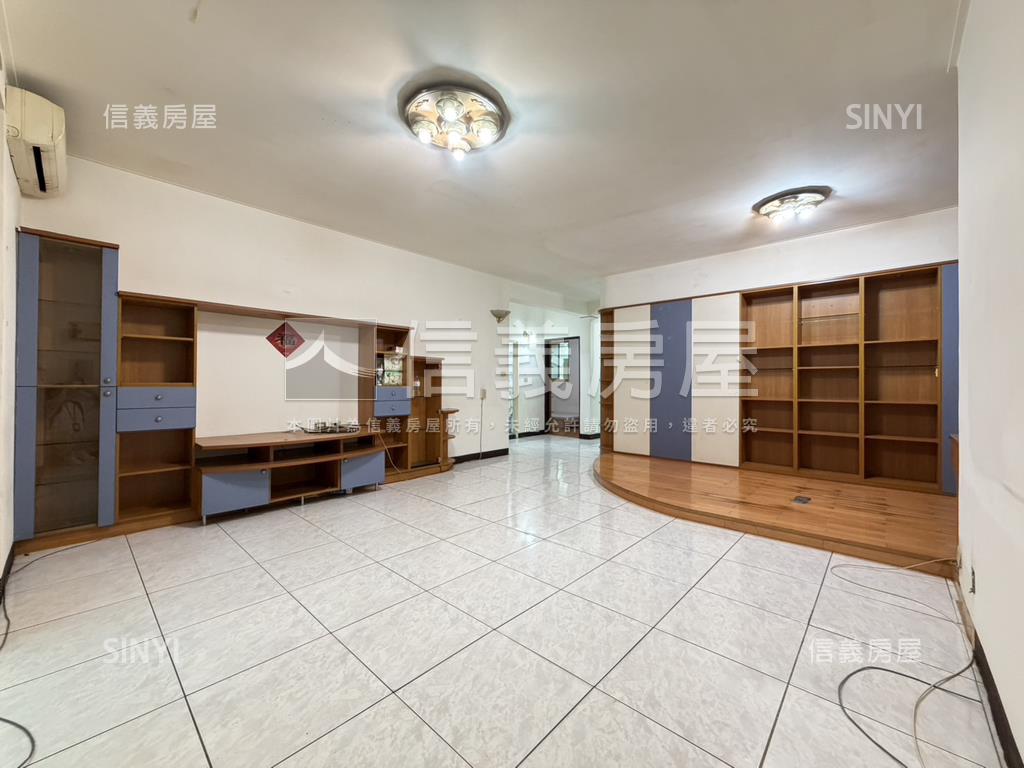 長安街方正四房公寓房屋室內格局與周邊環境