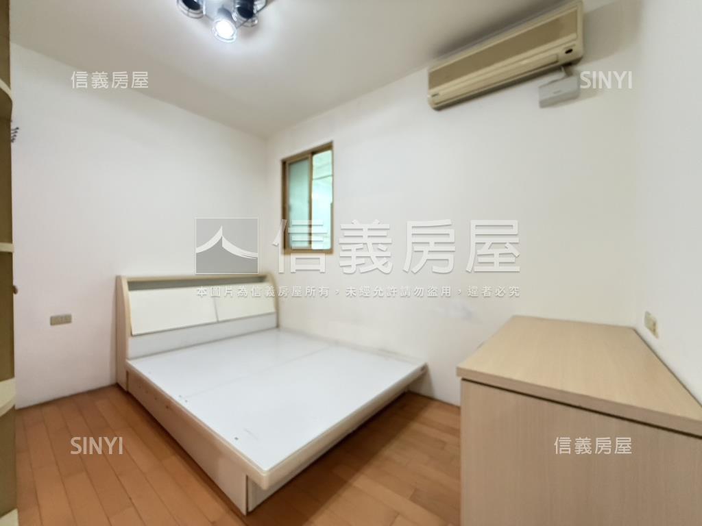 長安街方正四房公寓房屋室內格局與周邊環境