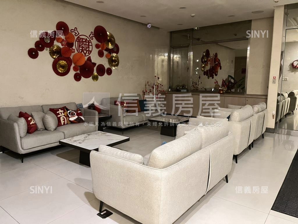 近ＬＡＬＡＰＯＲＴ精美店房屋室內格局與周邊環境