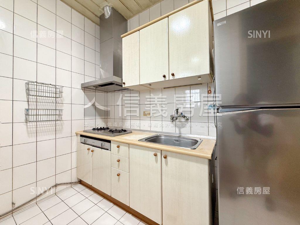 值得買的觀海極品房屋室內格局與周邊環境