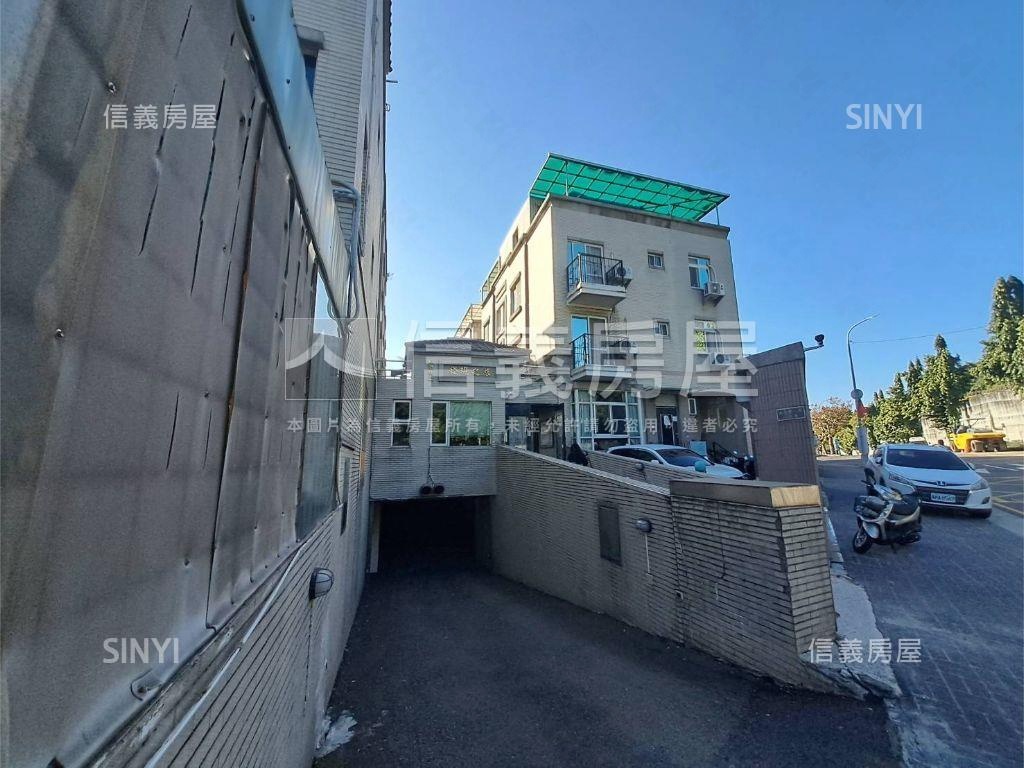 松竹東山路口社區美墅房屋室內格局與周邊環境