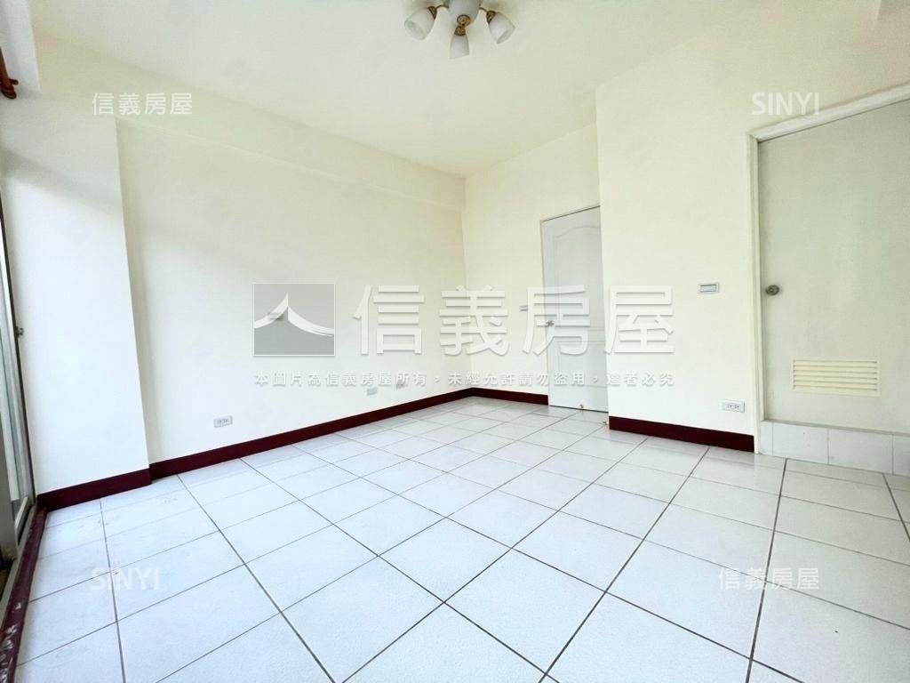 龍井大地坪邊間採光透天房屋室內格局與周邊環境