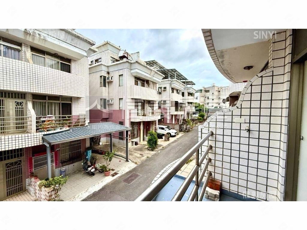 龍井大地坪邊間採光透天房屋室內格局與周邊環境