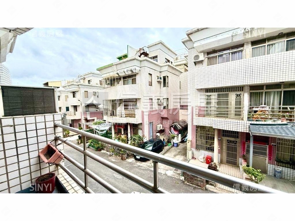 龍井大地坪邊間採光透天房屋室內格局與周邊環境