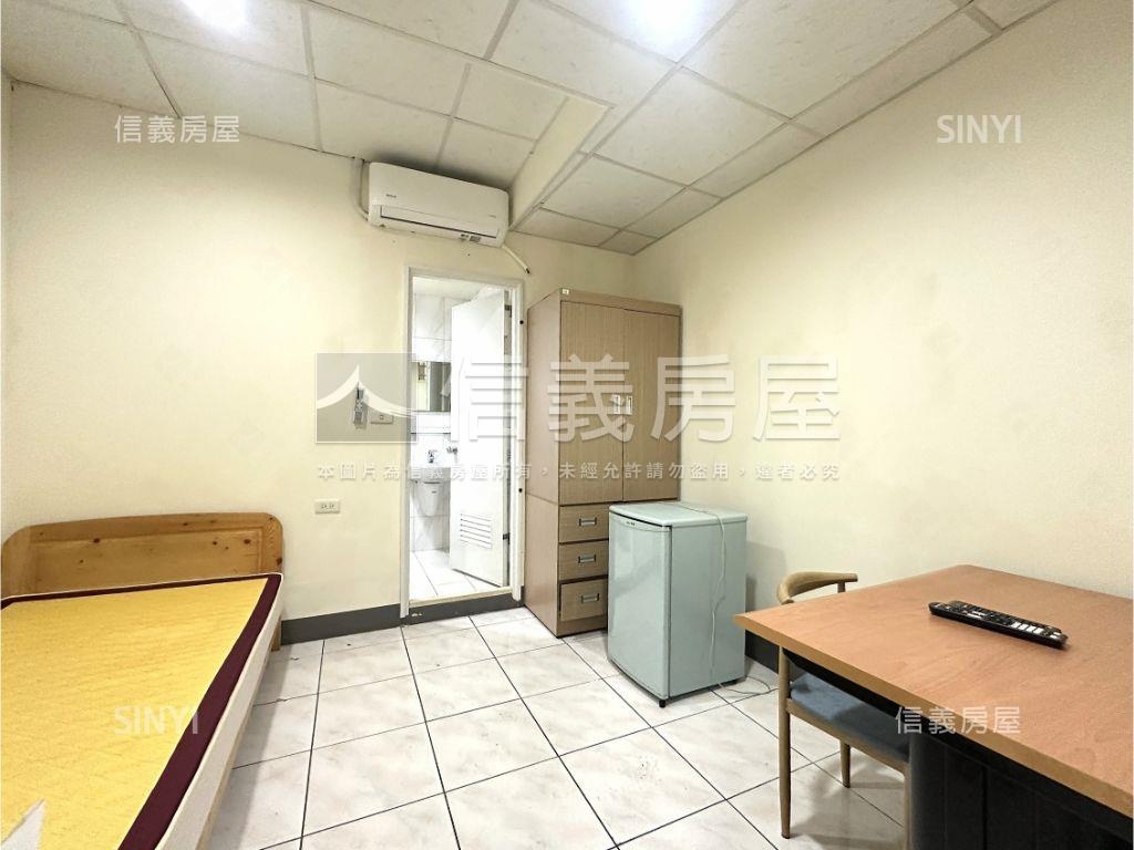 三重國小ＲＣ小資收租寶房屋室內格局與周邊環境